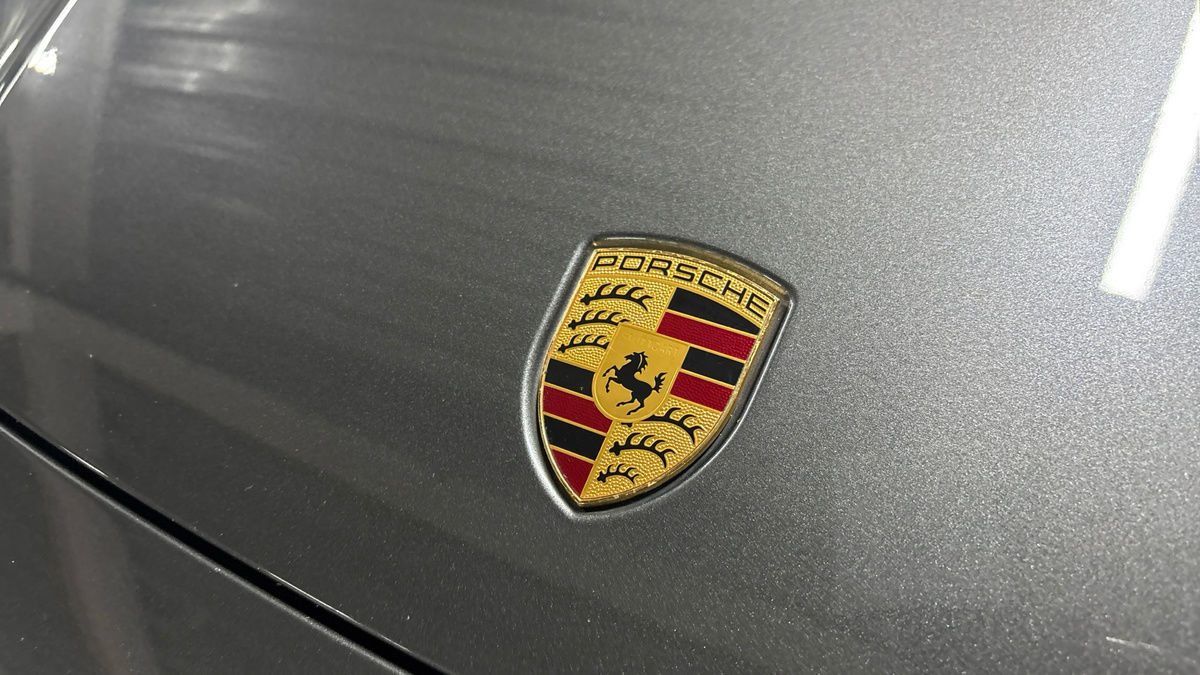 Porsche Cayenne Image 20