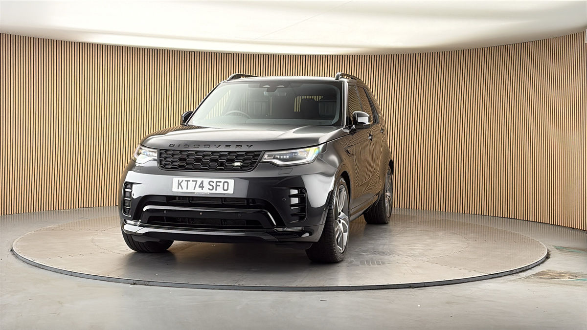 More views of Land Rover Discovery