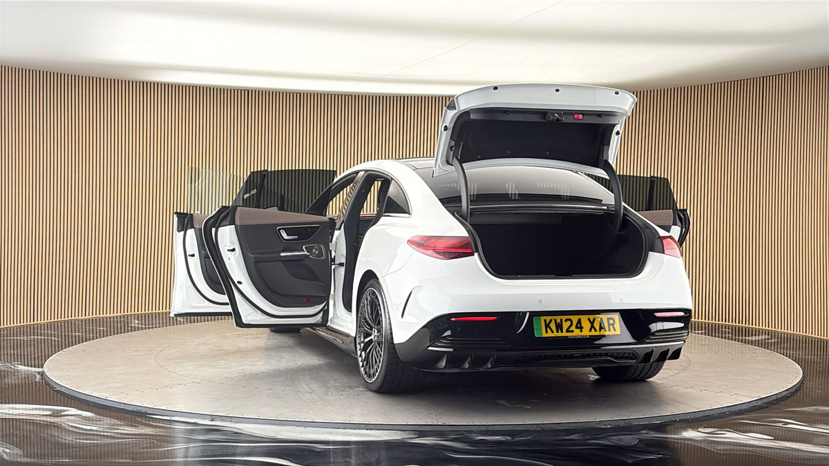 More views of Mercedes-Benz EQE