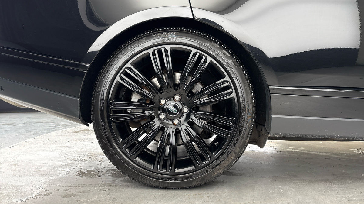 Land Rover Range Rover Image 10