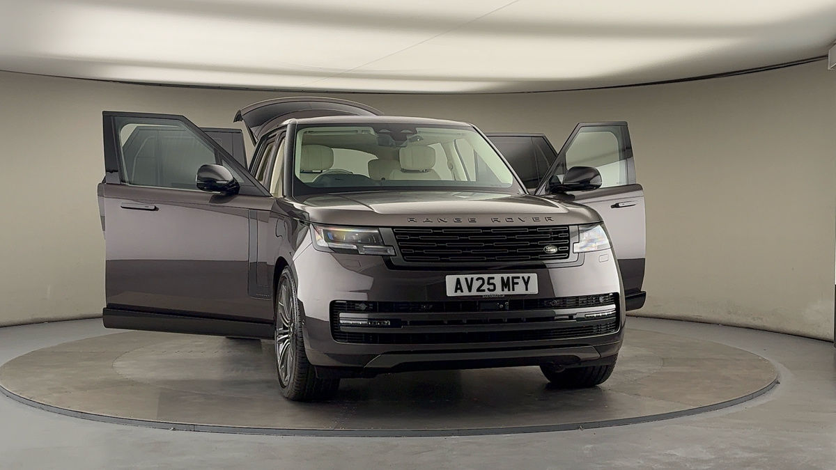 More views of Land Rover Range Rover