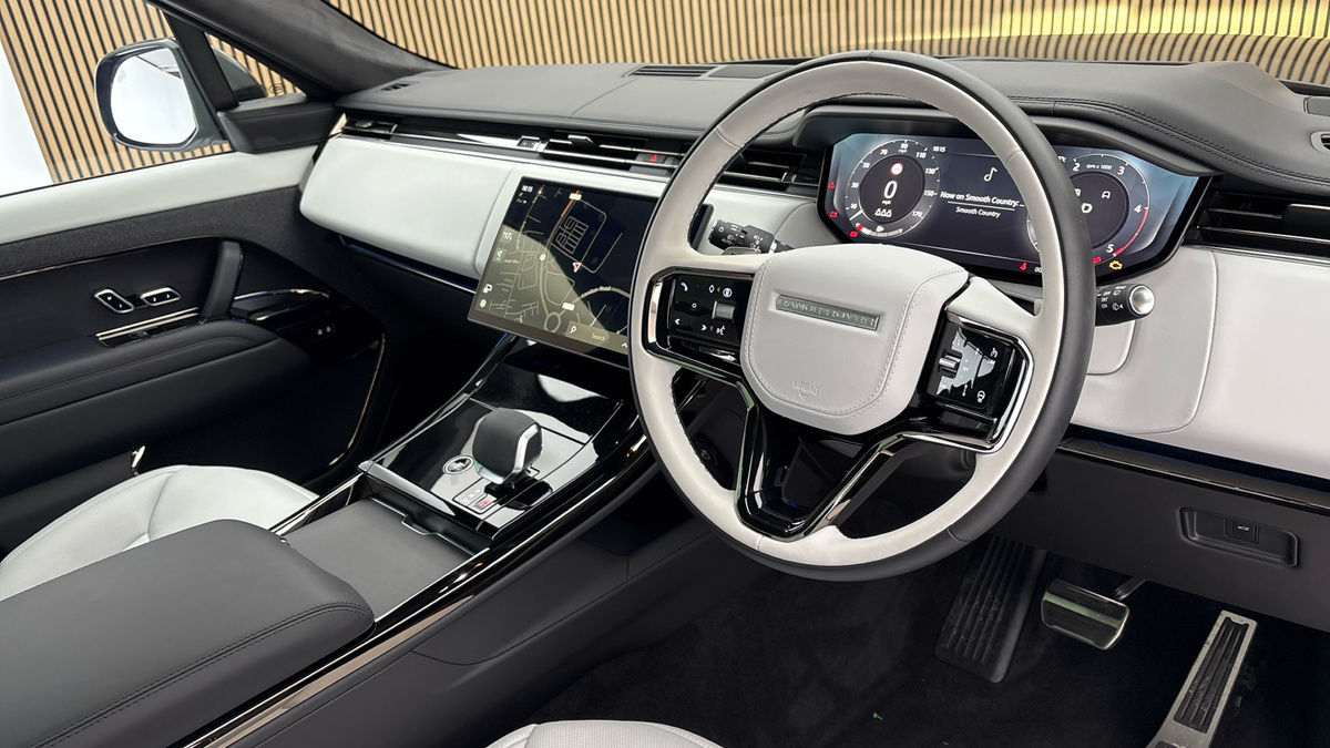Land Rover Range Rover Sport Image 5