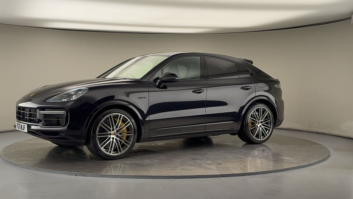 More views of Porsche Cayenne