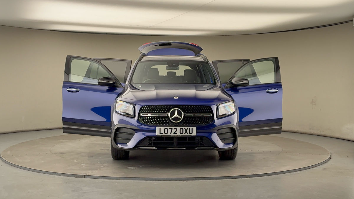 More views of Mercedes-Benz GLB