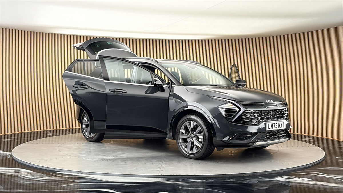 More views of Kia Sportage
