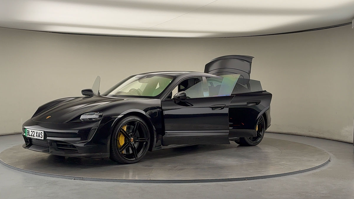 Porsche Taycan Image 28