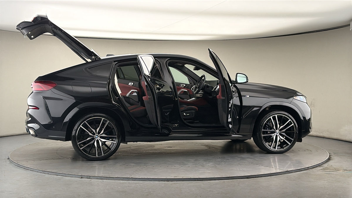 More views of BMW X6