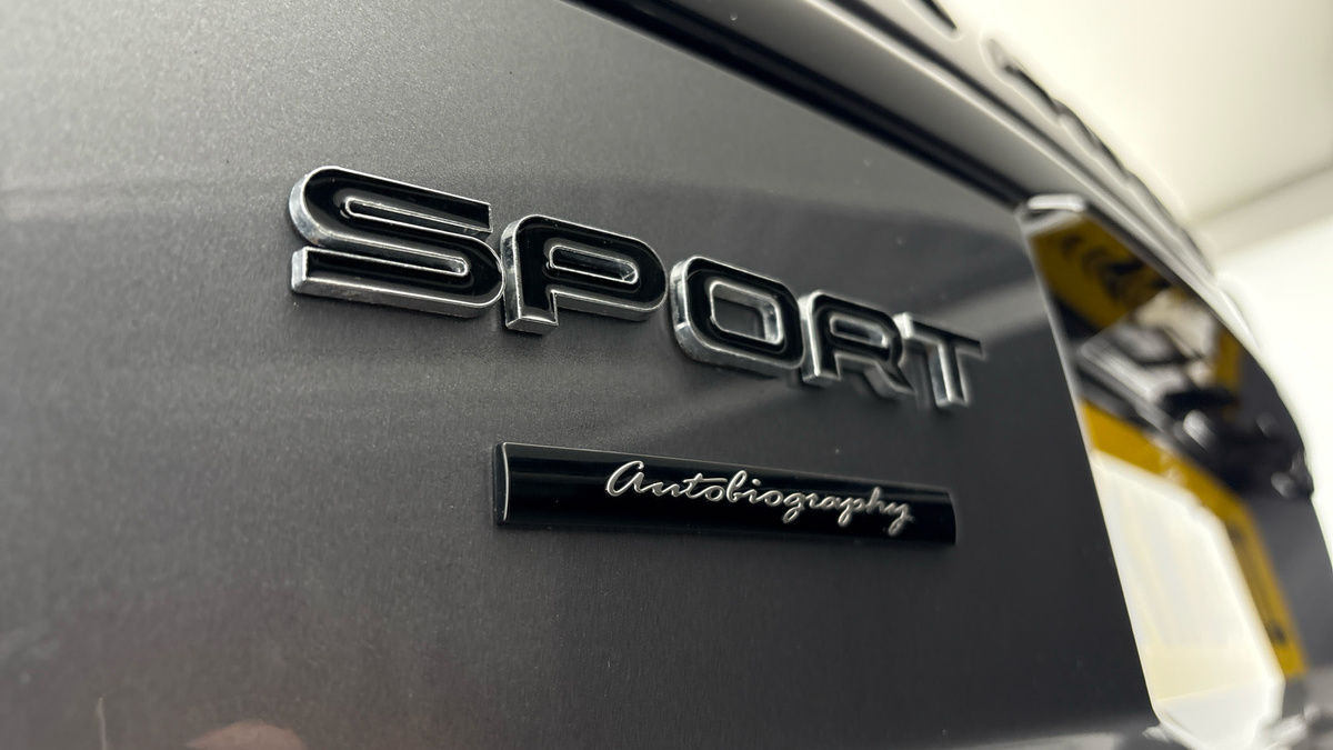 Land Rover Range Rover Sport Image 27