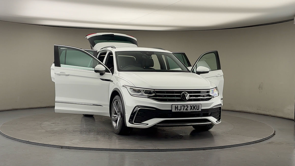 More views of Volkswagen Tiguan