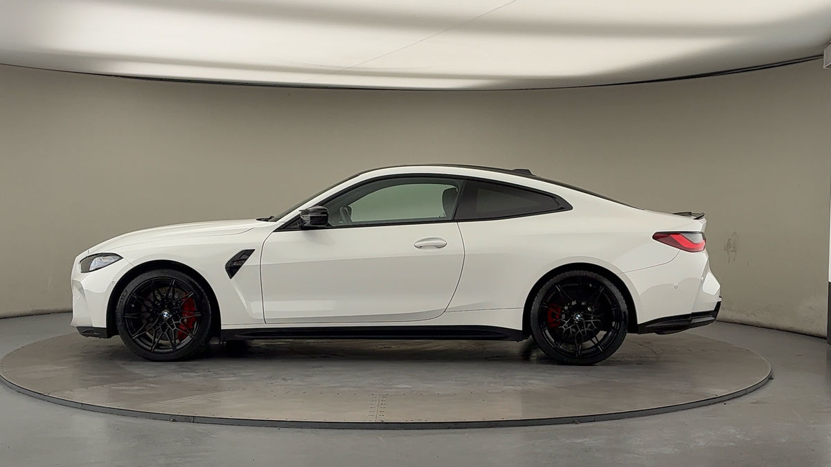 BMW M4 Competition Image 15