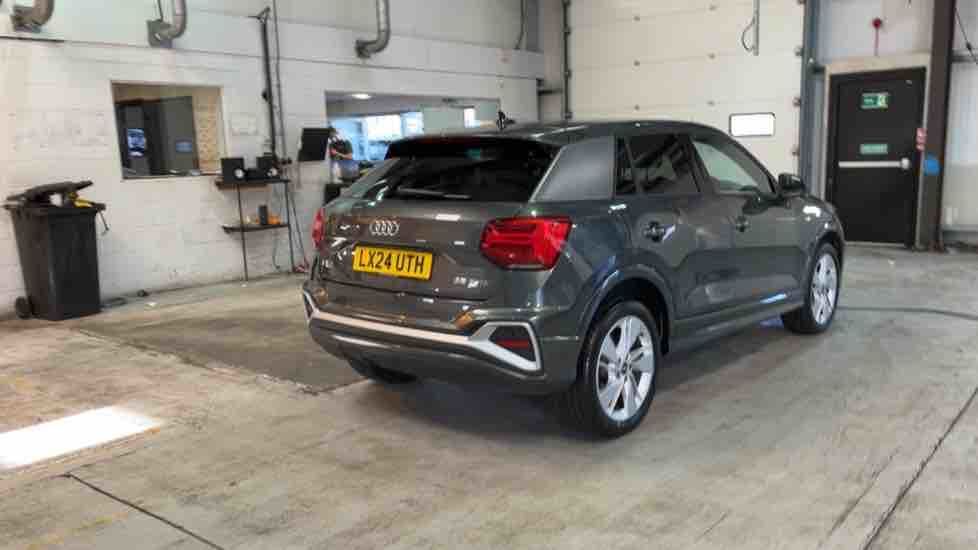 More views of Audi Q2