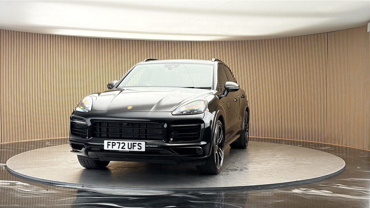 More views of Porsche Cayenne