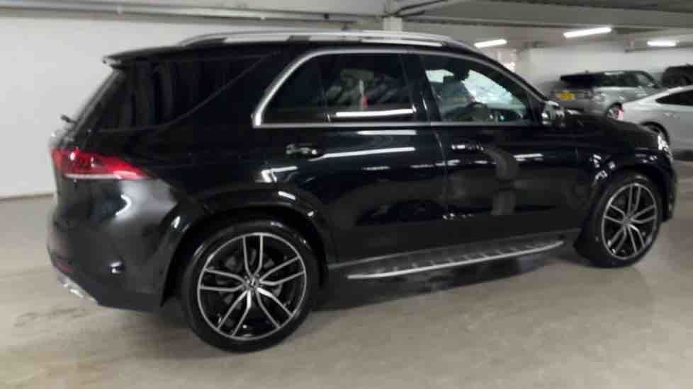 More views of Mercedes-Benz GLE