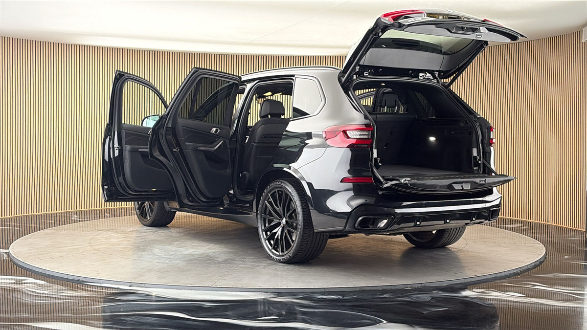BMW X5 Image 23