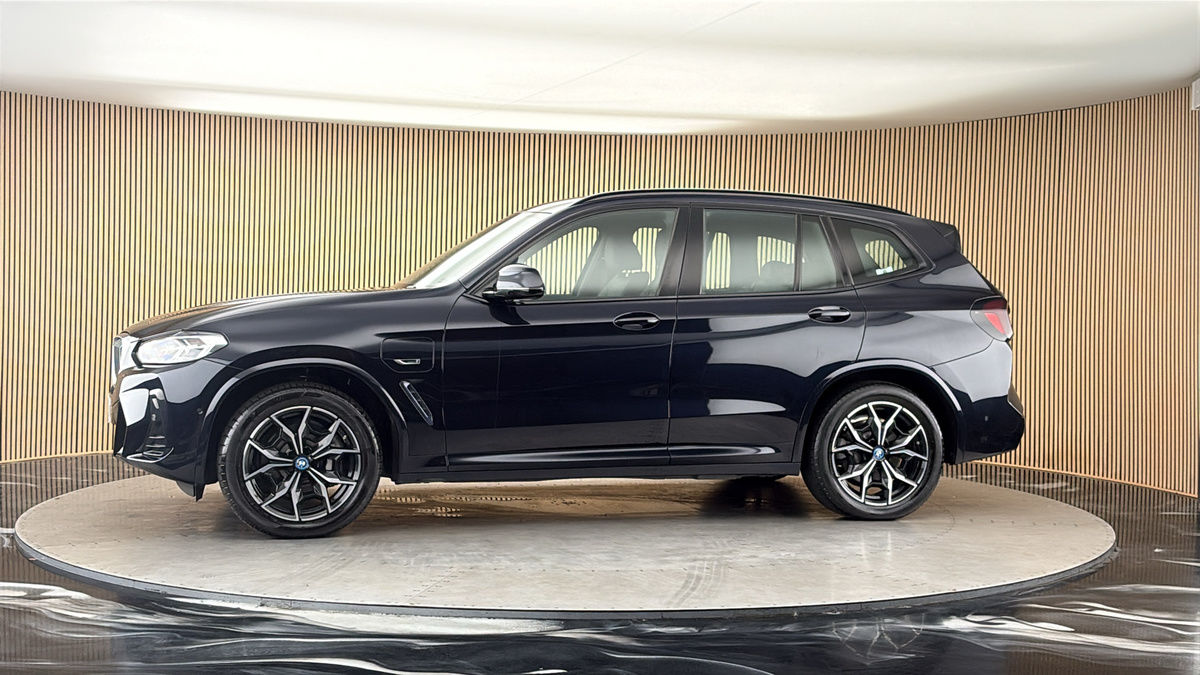 More views of BMW X3