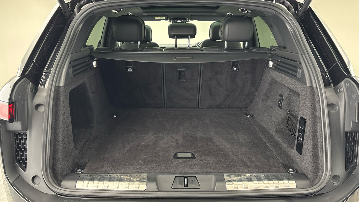 Land Rover Range Rover Sport Image 11