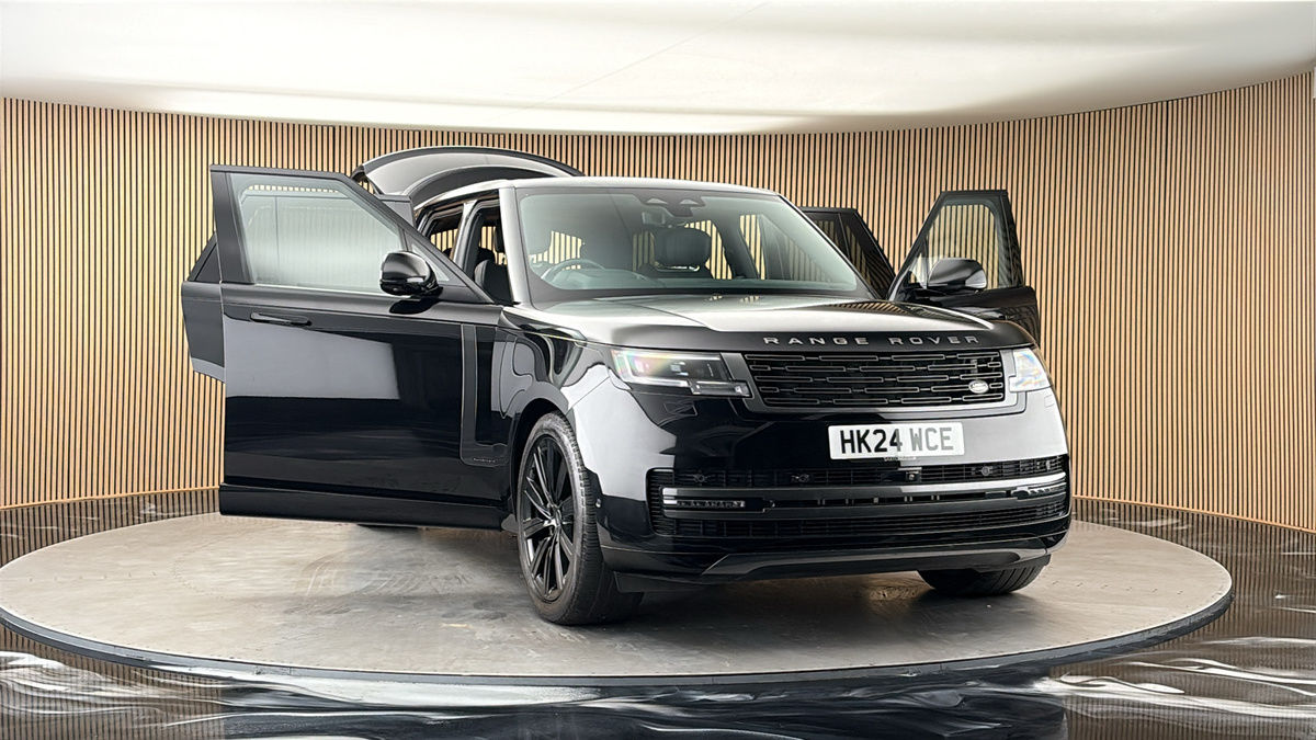 More views of Land Rover Range Rover