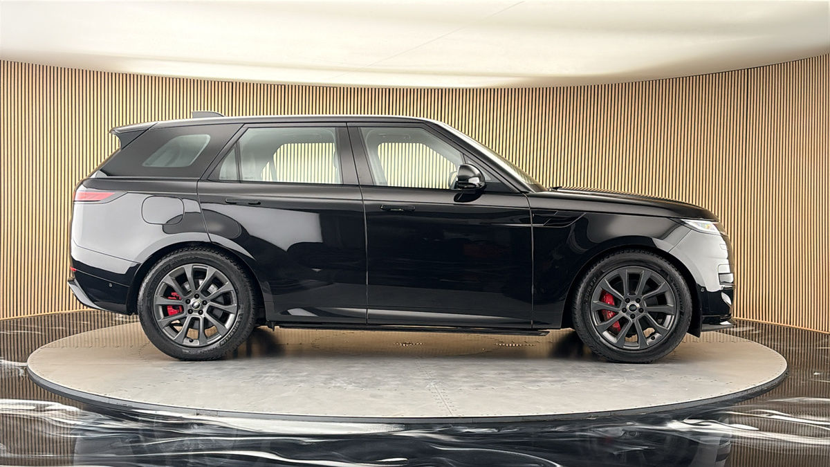 Land Rover Range Rover Sport Image 16