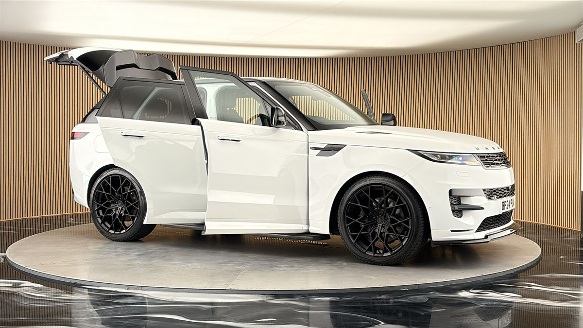 More views of Land Rover Range Rover Sport