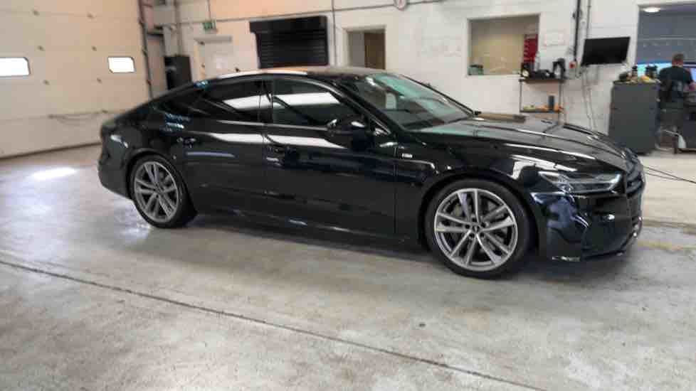 More views of Audi A7