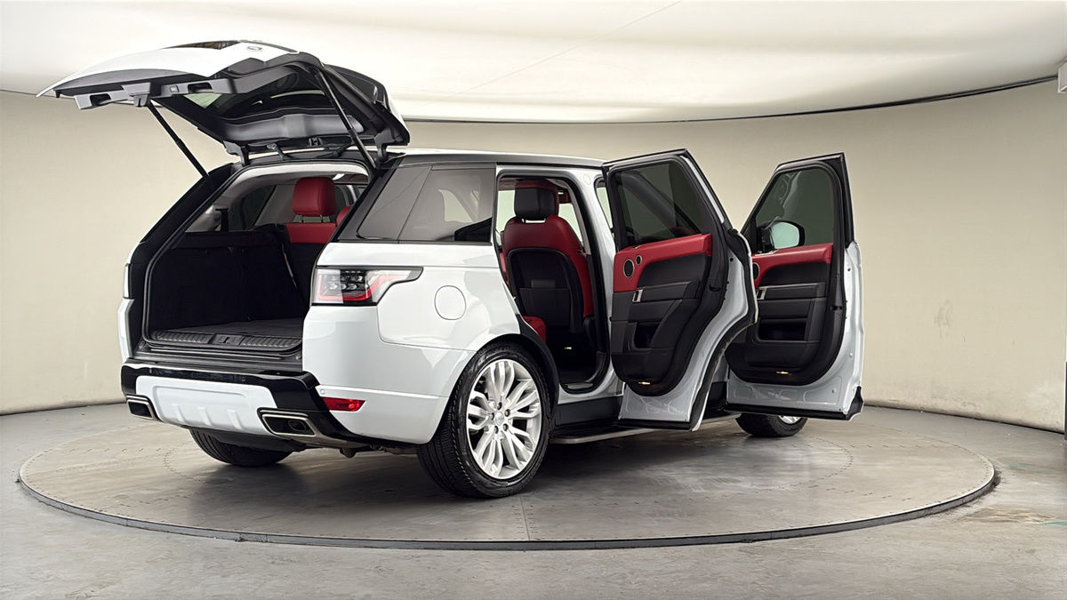 More views of Land Rover Range Rover Sport