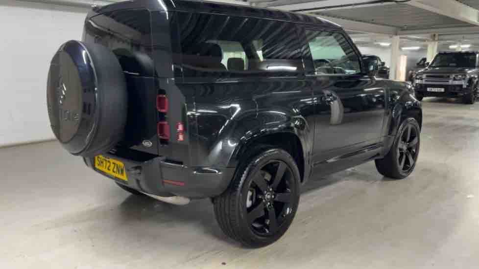 More views of Land Rover Defender 90
