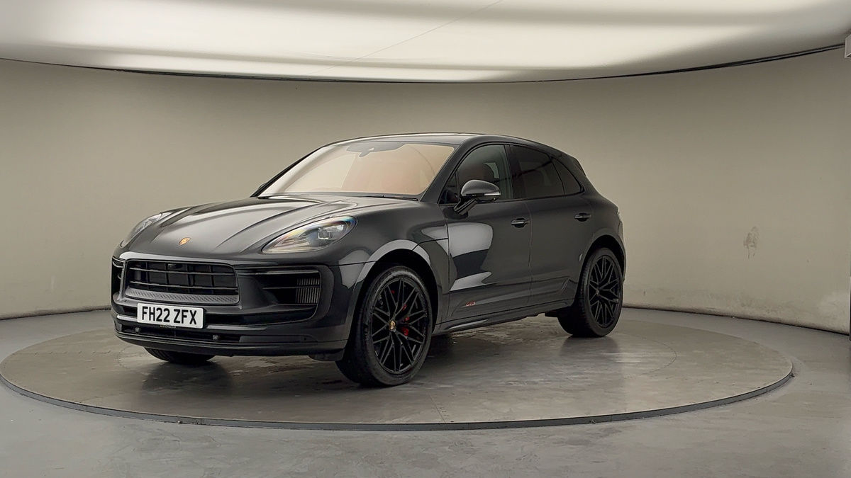 More views of Porsche Macan