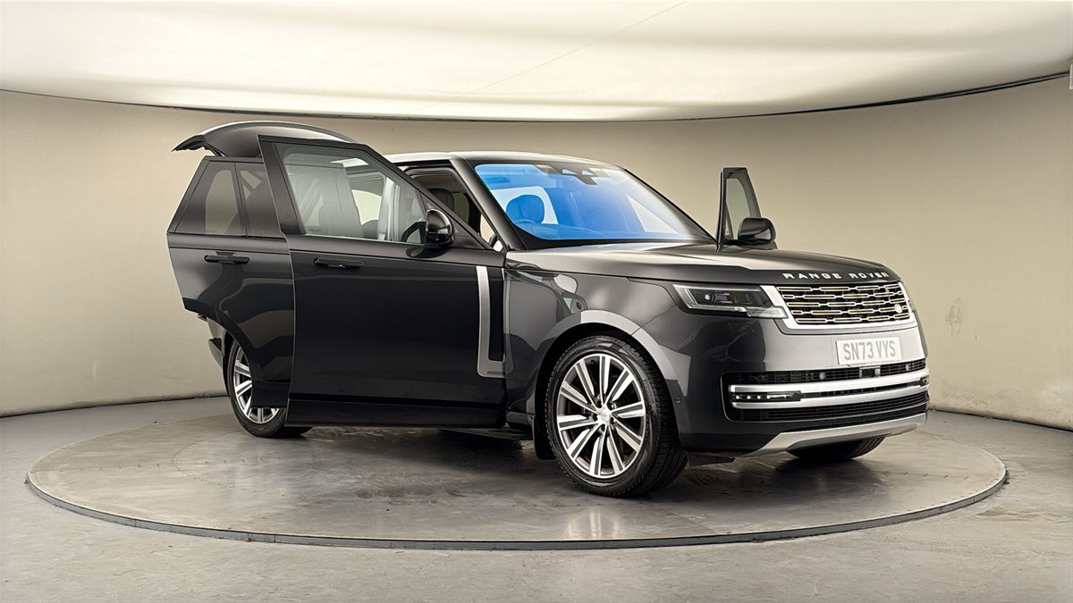More views of Land Rover Range Rover