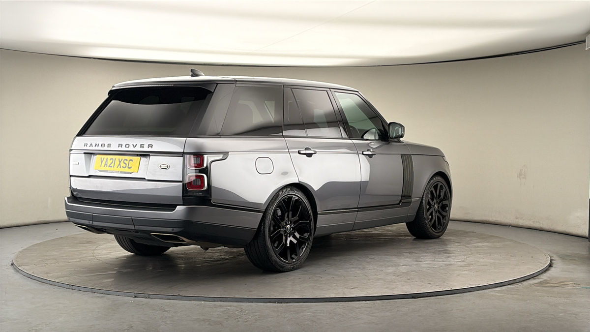 More views of Land Rover Range Rover