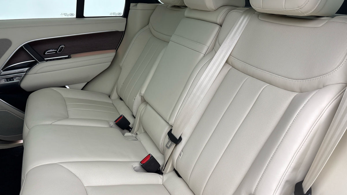 Land Rover Range Rover Image 8