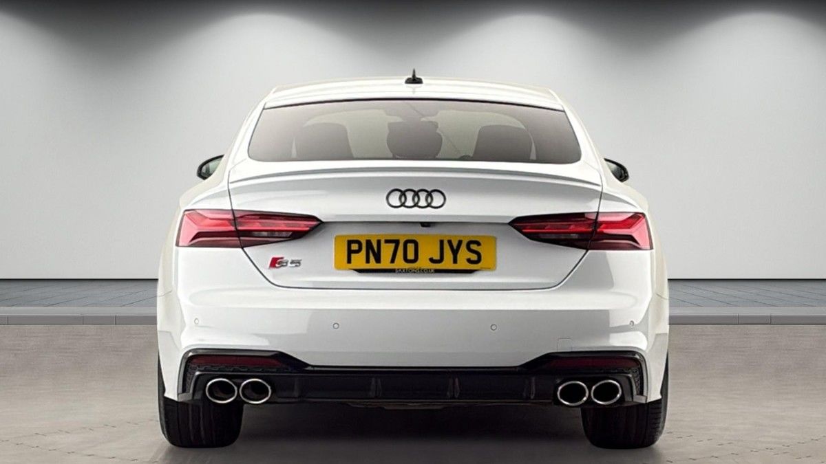 Audi S5 Image 4