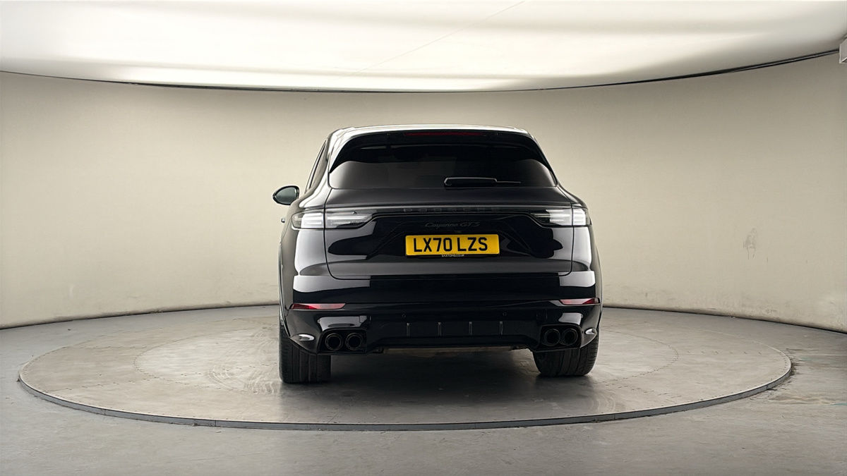 More views of Porsche Cayenne