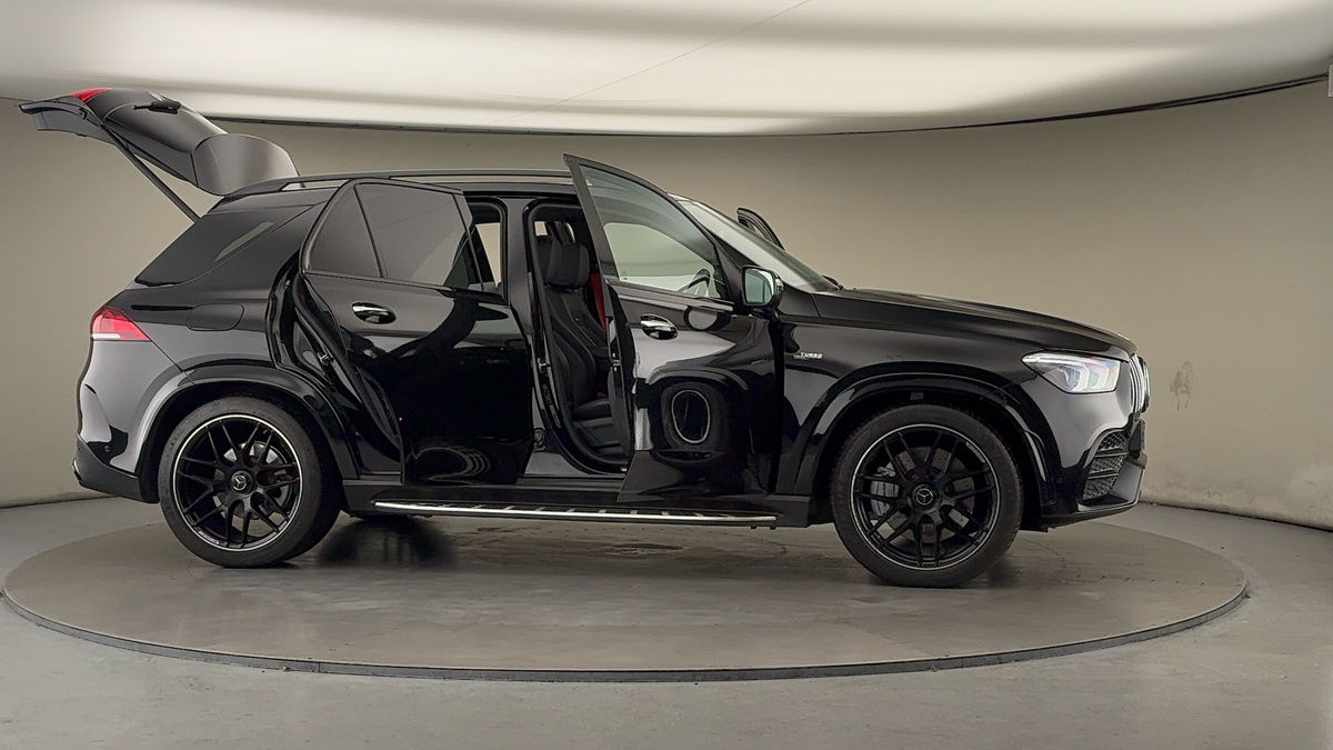 More views of Mercedes-Benz GLE