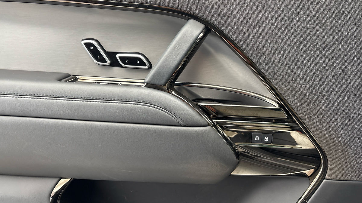 Land Rover Range Rover Sport Image 19