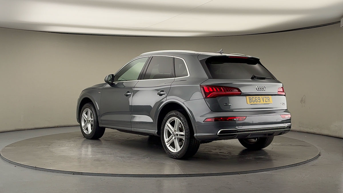 Audi Q5 Image 2