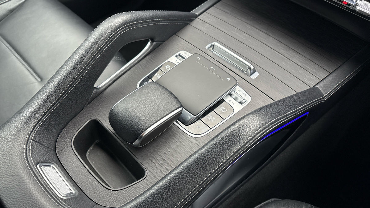 Mercedes-Benz GLE Image 18