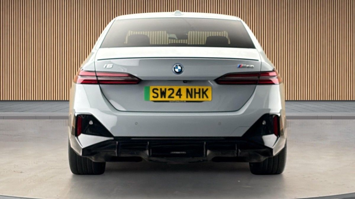 BMW i5 Image 4