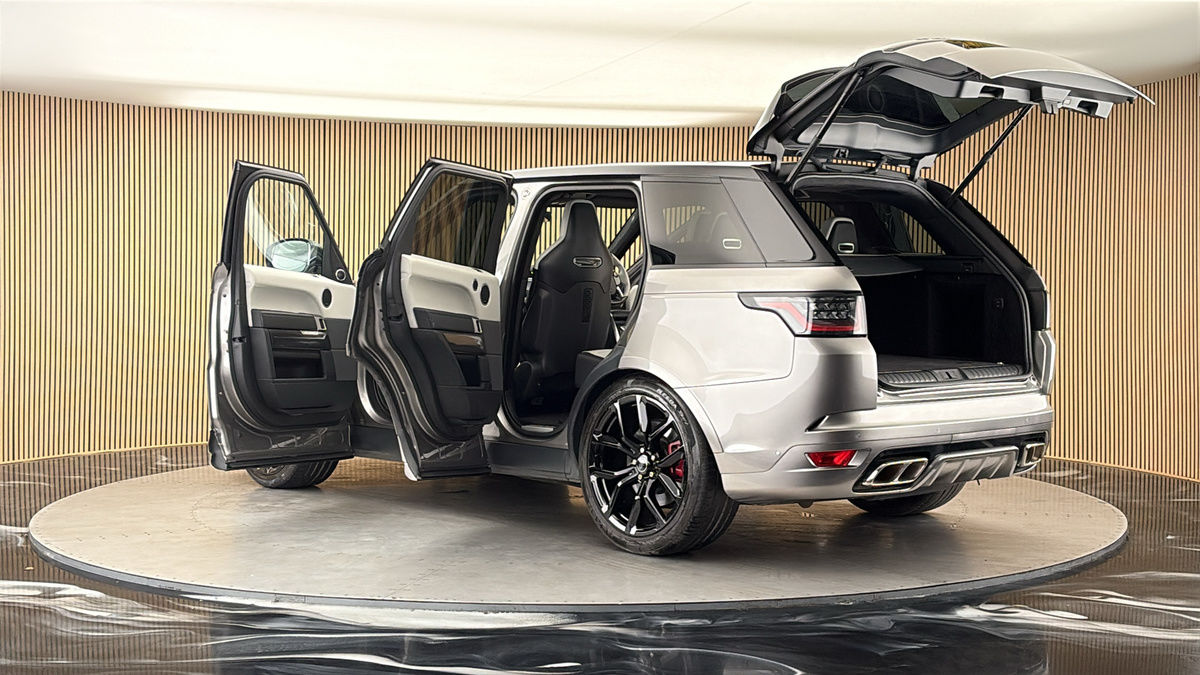 More views of Land Rover Range Rover Sport