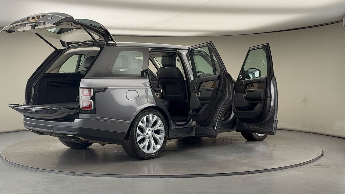 More views of Land Rover Range Rover