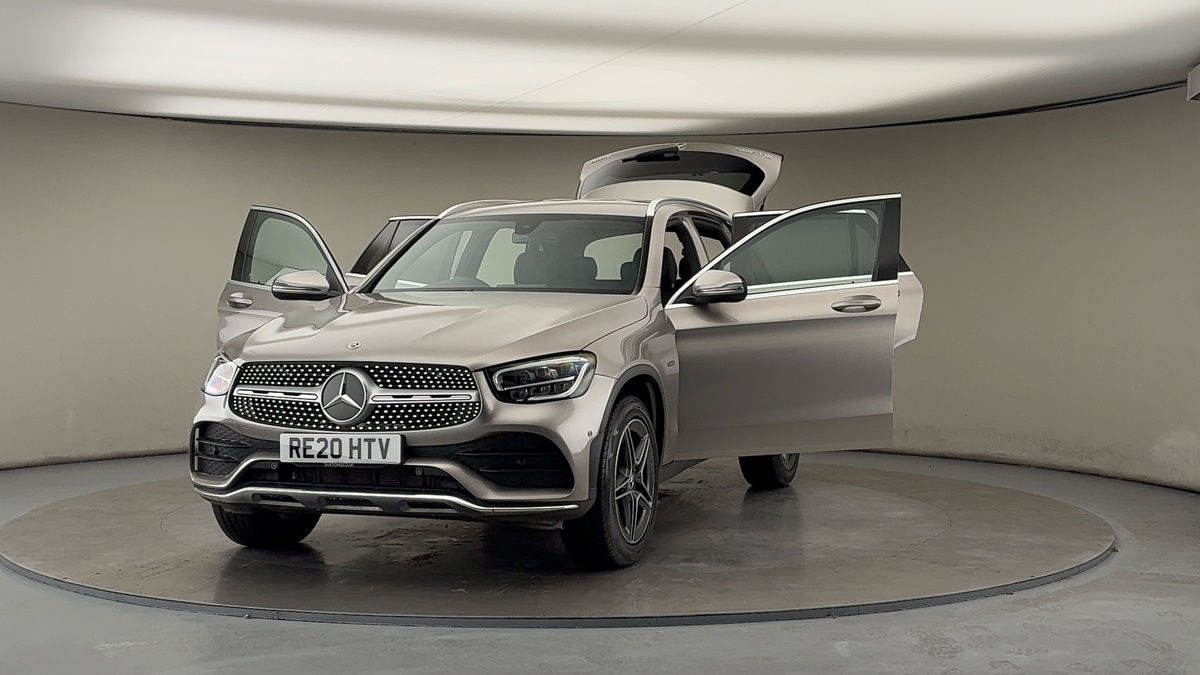 More views of Mercedes-Benz GLC