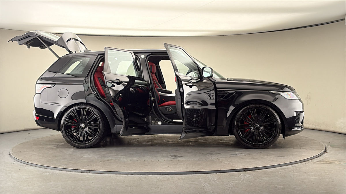 More views of Land Rover Range Rover Sport