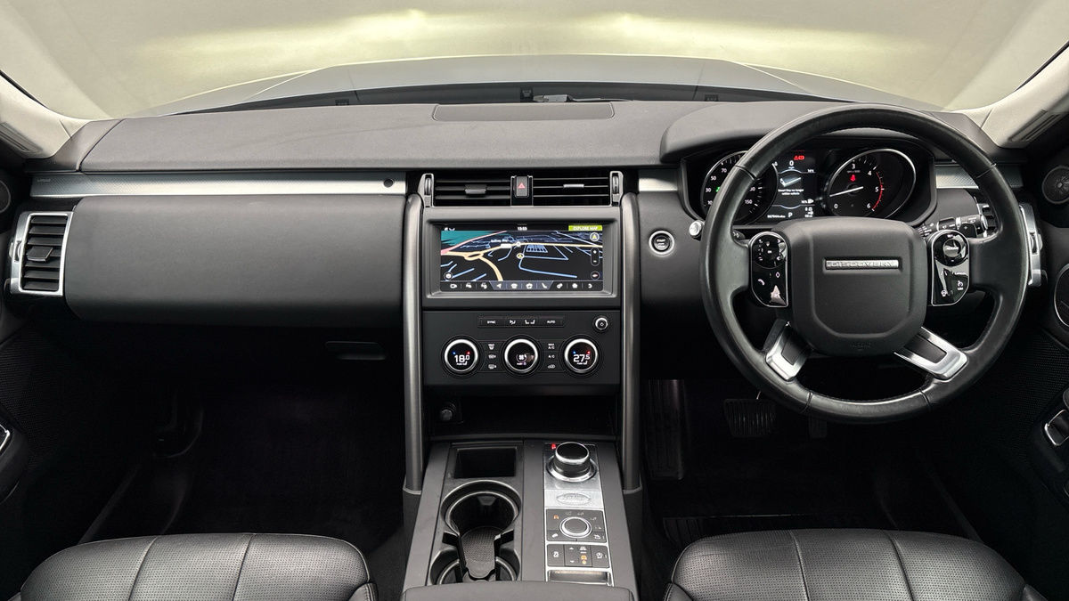 Land Rover Discovery Image 12