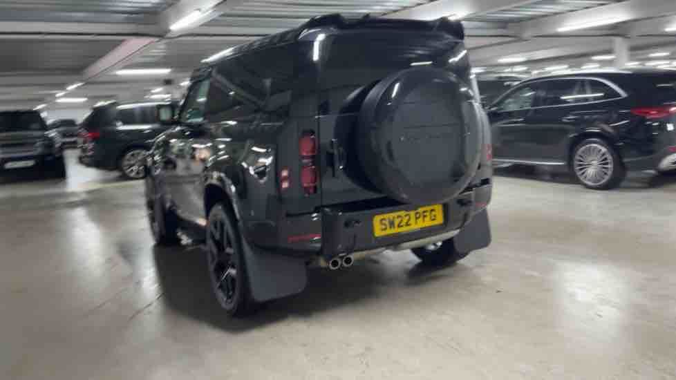 More views of Land Rover Defender 90