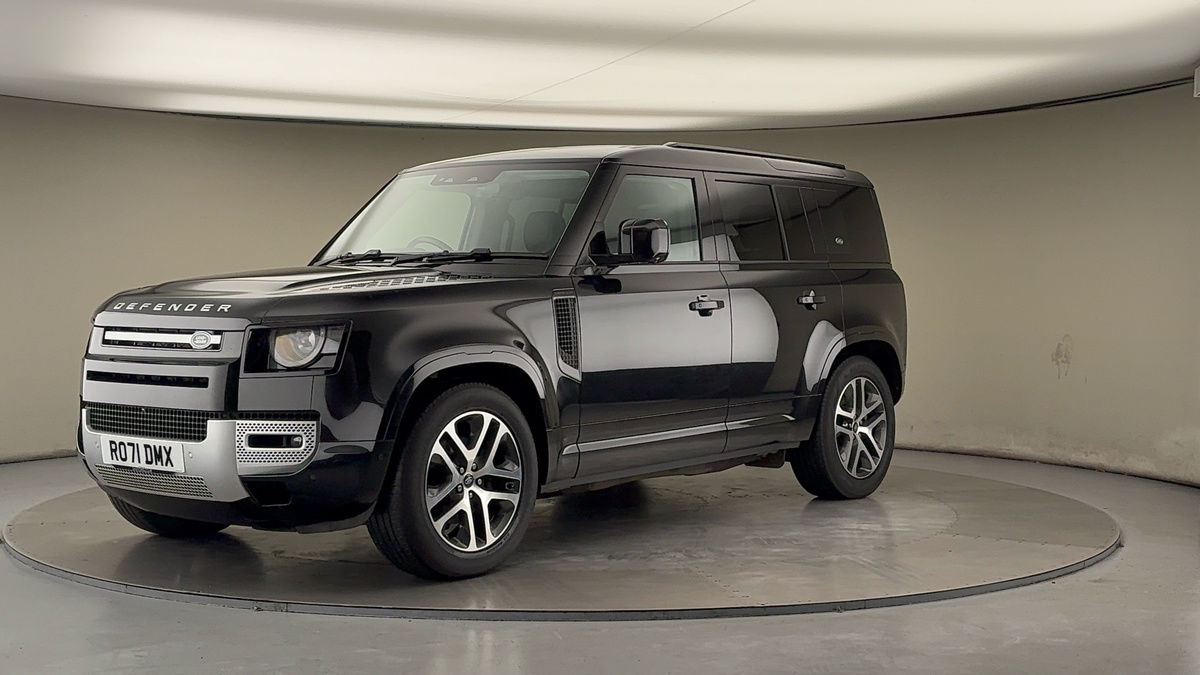 Land Rover Defender 110 Image 20