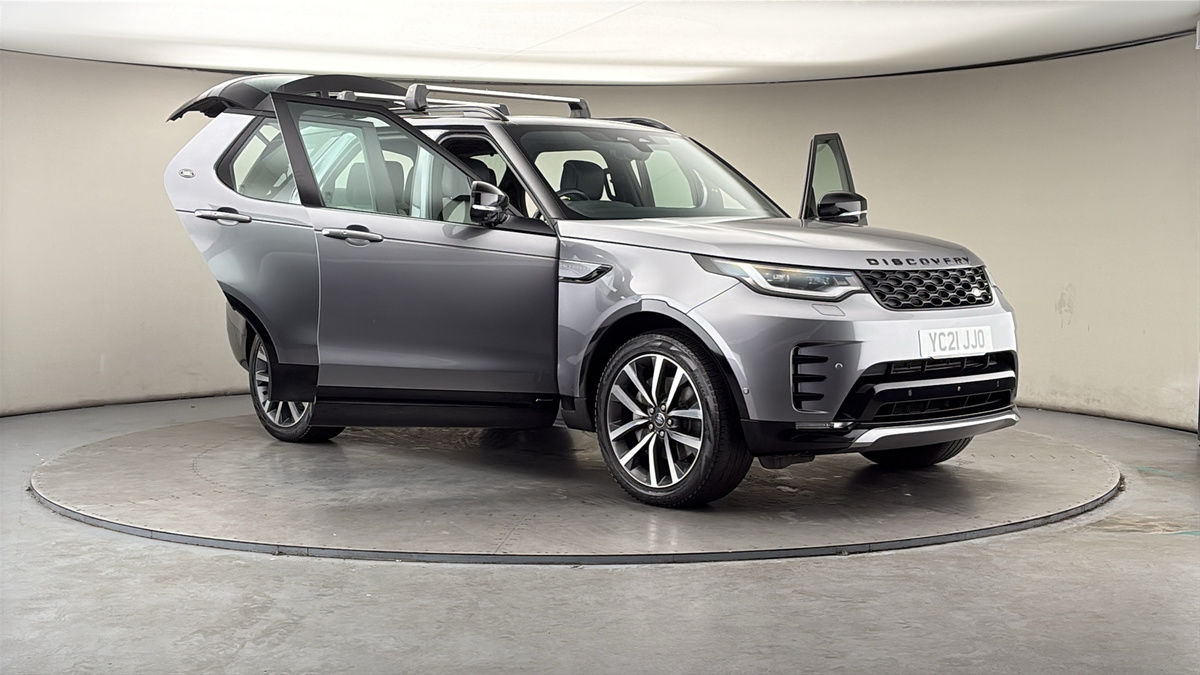 More views of Land Rover Discovery