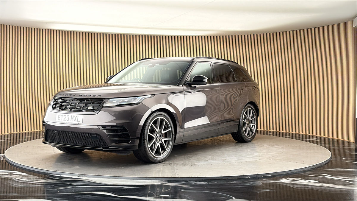 More views of Land Rover Range Rover Velar