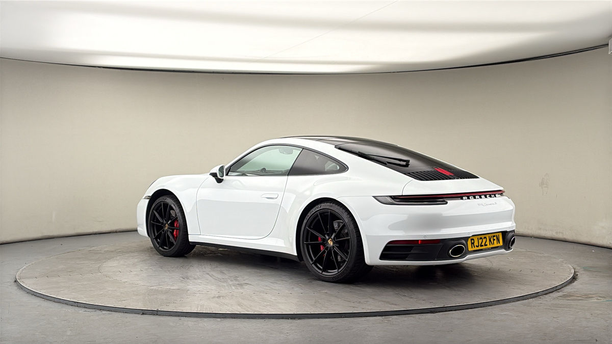 More views of Porsche 911