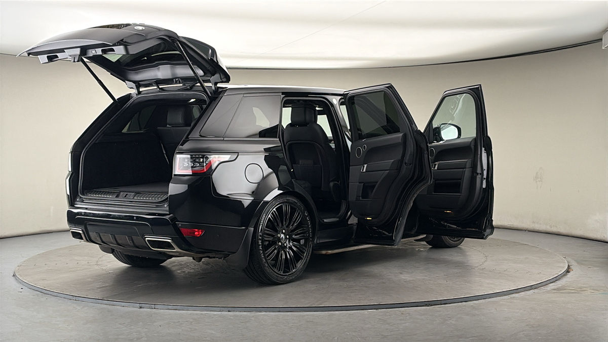 More views of Land Rover Range Rover Sport