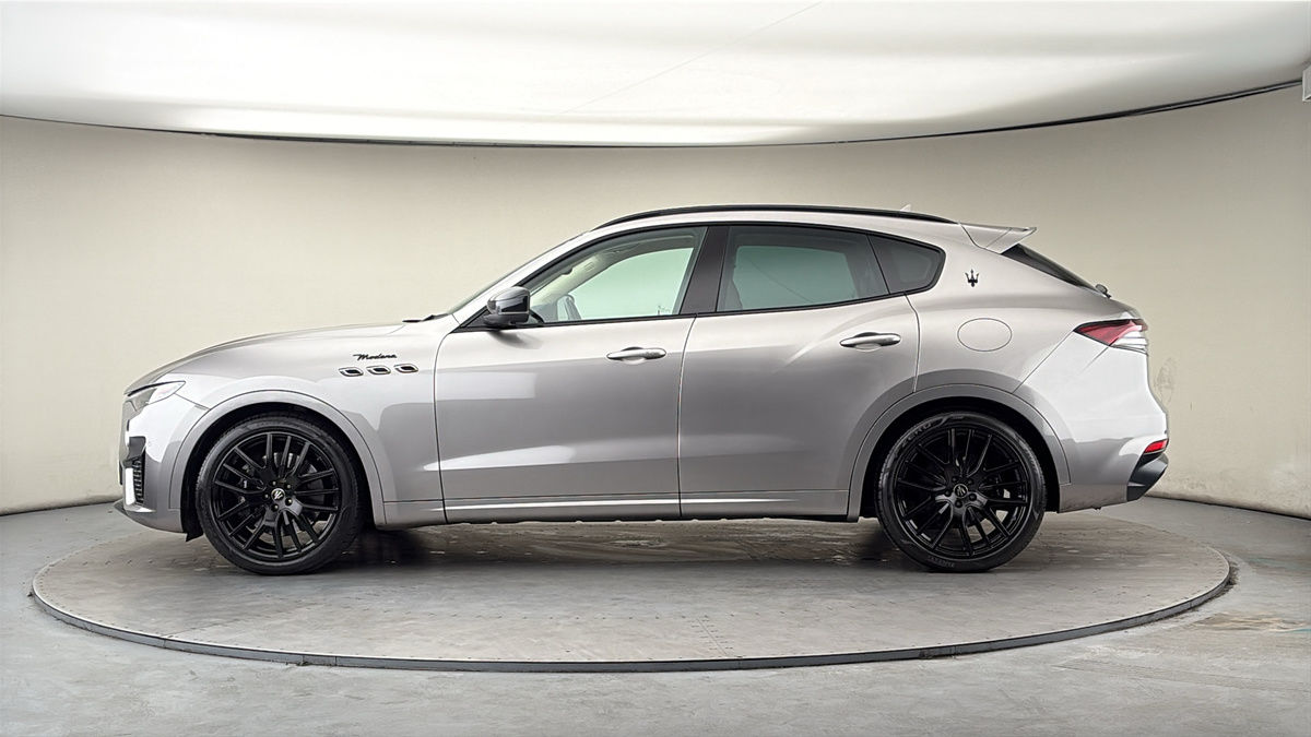 Maserati Levante Image 15