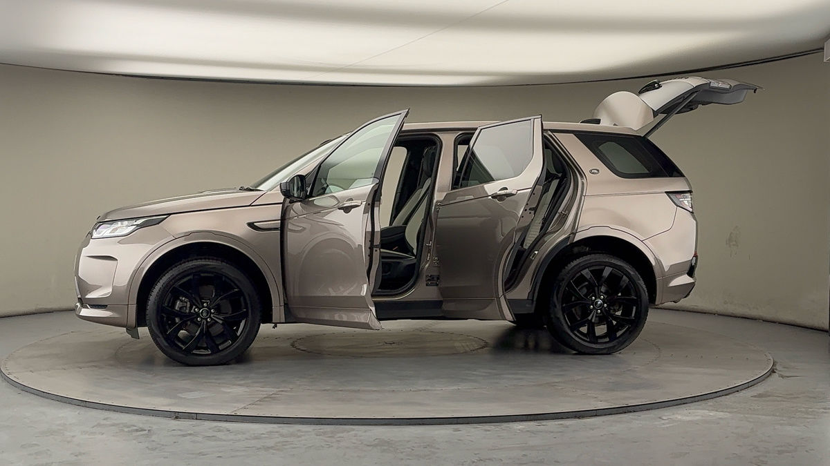 More views of Land Rover Discovery Sport